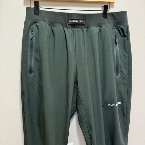 Alphalete - Infinity Tech Pant Size Large Activewear - Picture 4 of 11